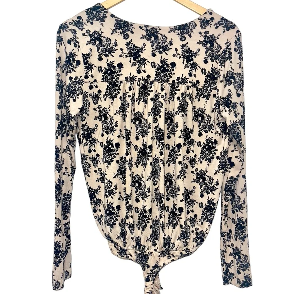 Free People Imtimately Floral Turnt Bodysuit in Ecru Combo Medium - Picture 5 of 16